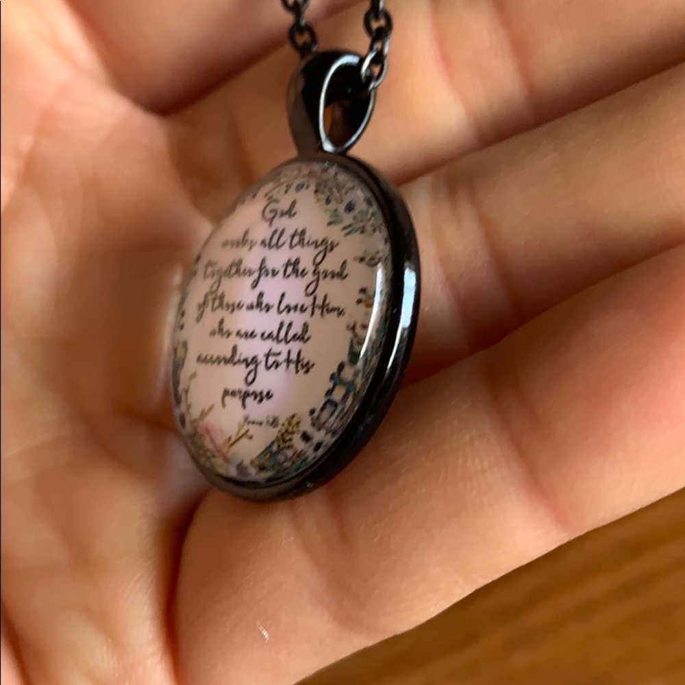 Necklace - Picture 6 of 6